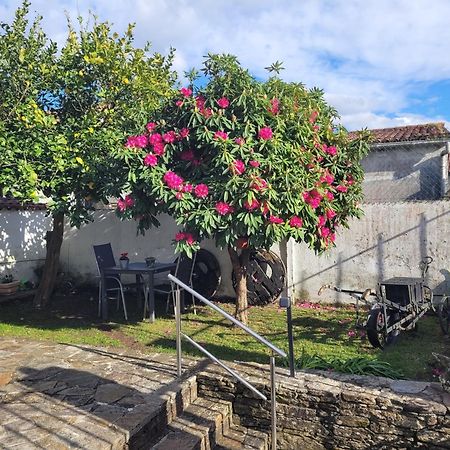 Besbello Suites Apartamento Santiago de Compostela Eksteriør billede