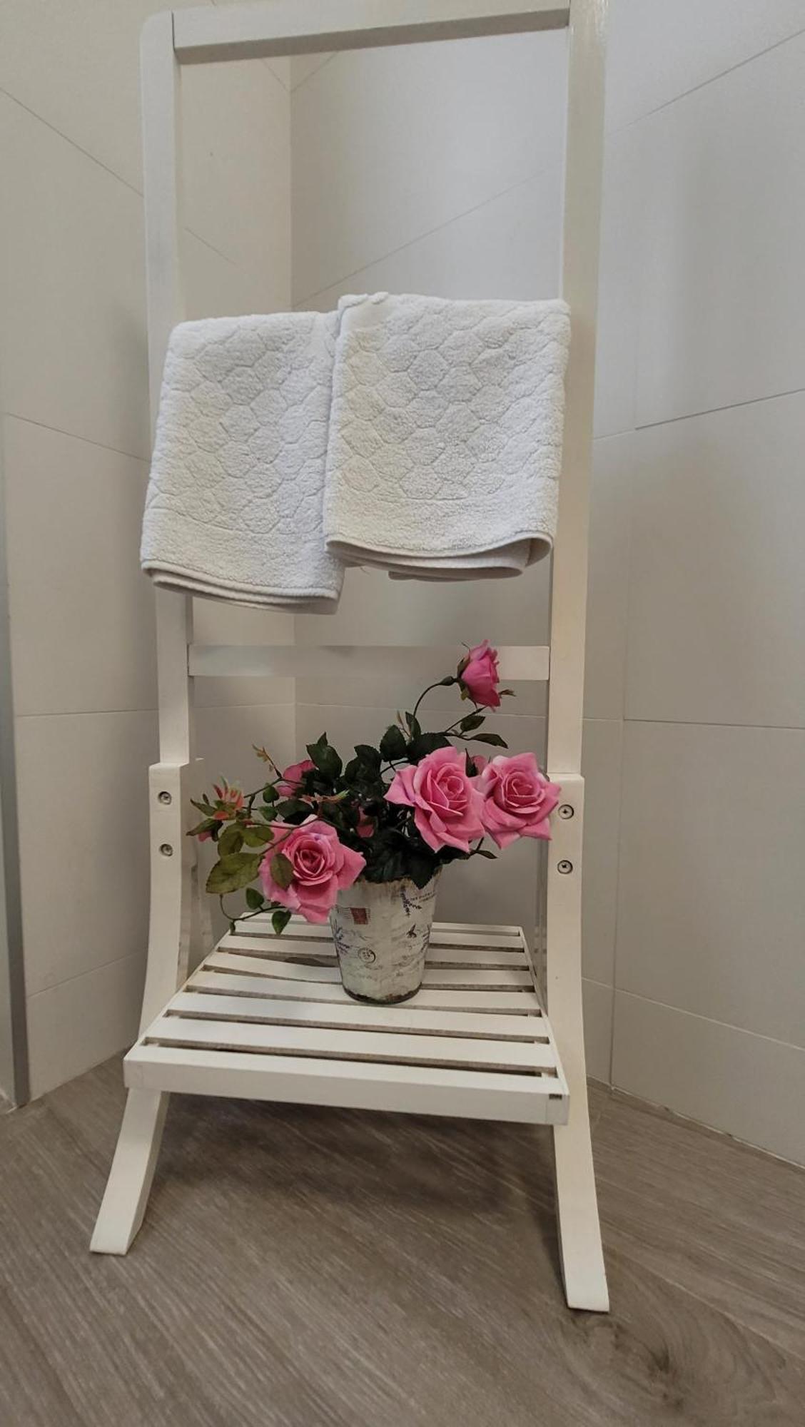 Besbello Suites Apartamento Santiago de Compostela Eksteriør billede